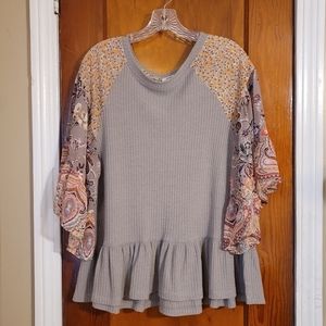 🌷Gorgeous Umgee Top